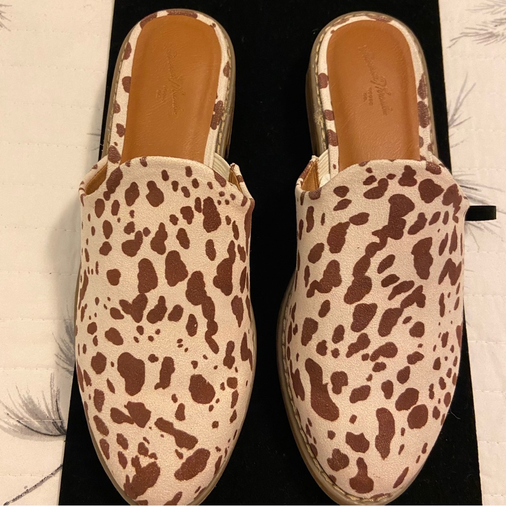 Mules. Cow print. NEW.